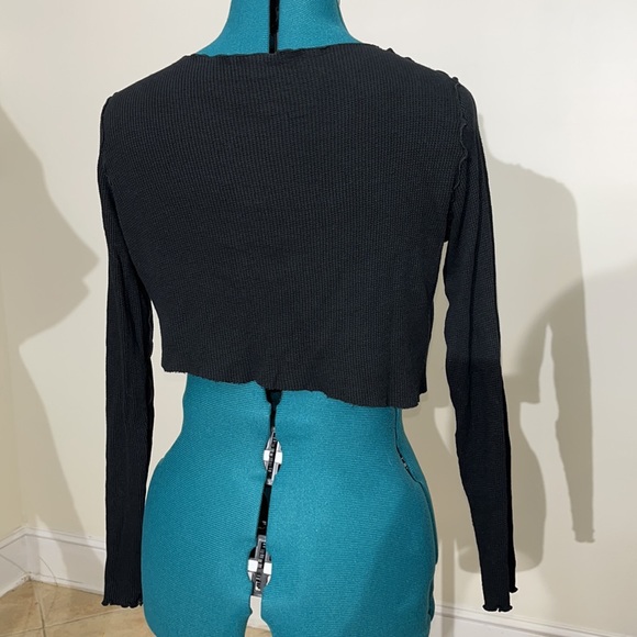 EUC: Cropped black cardigan - Picture 6 of 10